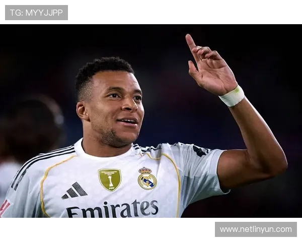 跟队消息：姆巴佩出战莱万特存疑，明日训练评估状态最终决定待定